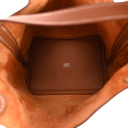 Taurillon Clemence Picotin Lock 18 PM Gold Tote Bag