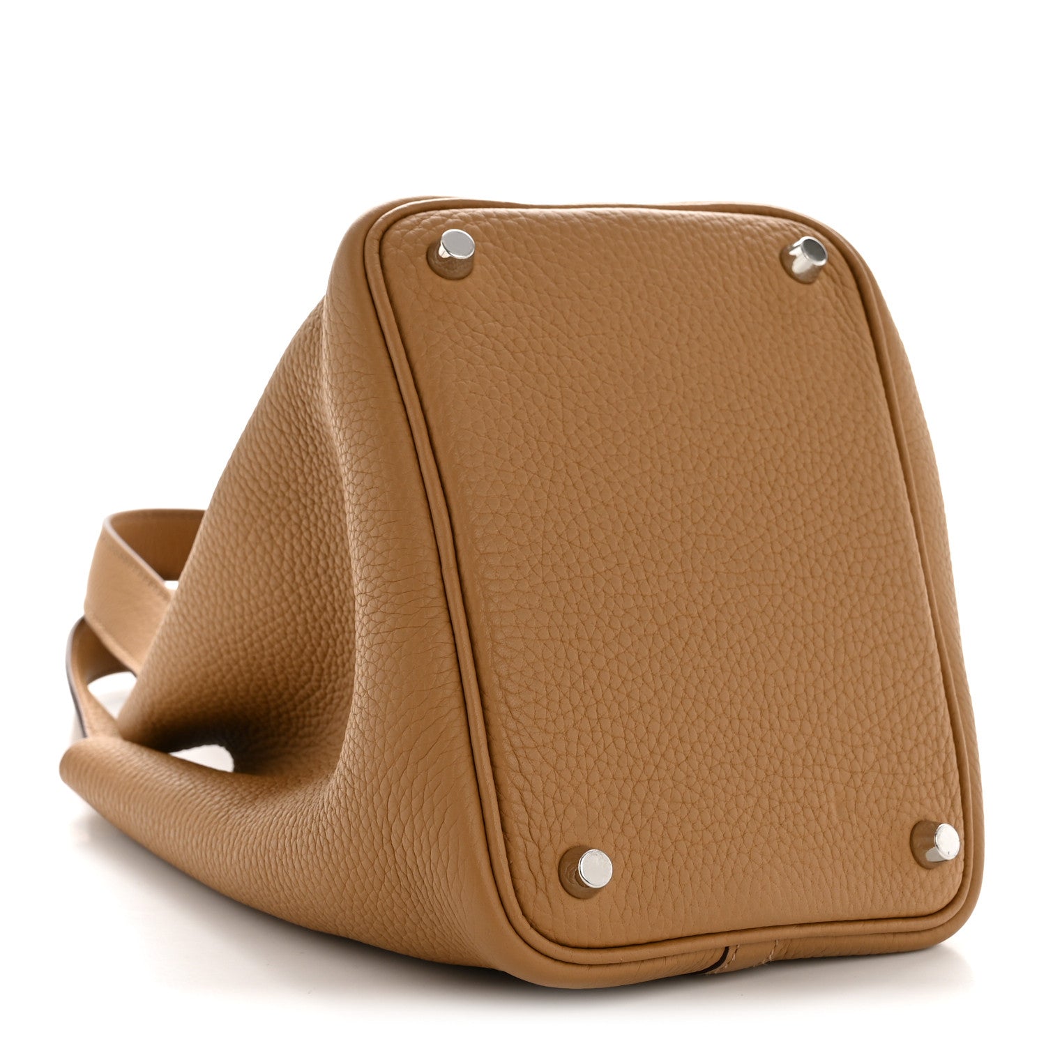 Picotin Lock 18 PM Taurillon Clemence Leather Bucket Bag Biscuit