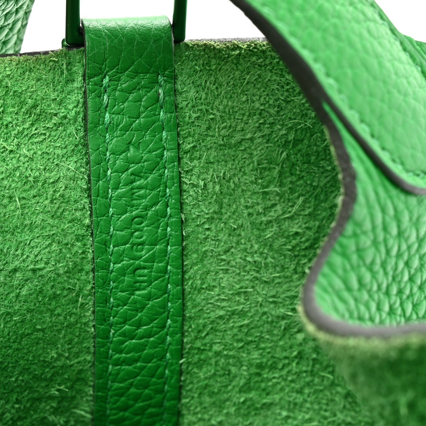 Picotin Lock 18 PM Tote Bag Taurillon Clemence Leather Bambou