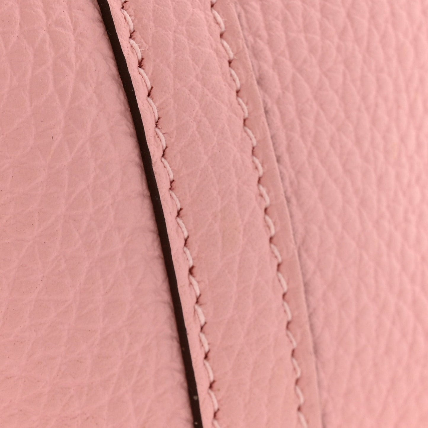 Taurillon Clemence Picotin Lock 18 PM Handbag Rose Sakura