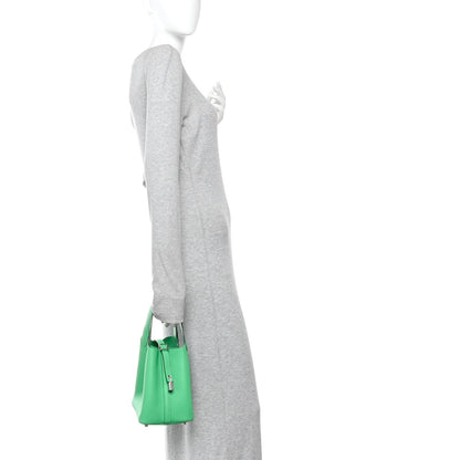 Picotin Lock 18 PM Taurillon Clemence Tote Bag Bambou Green