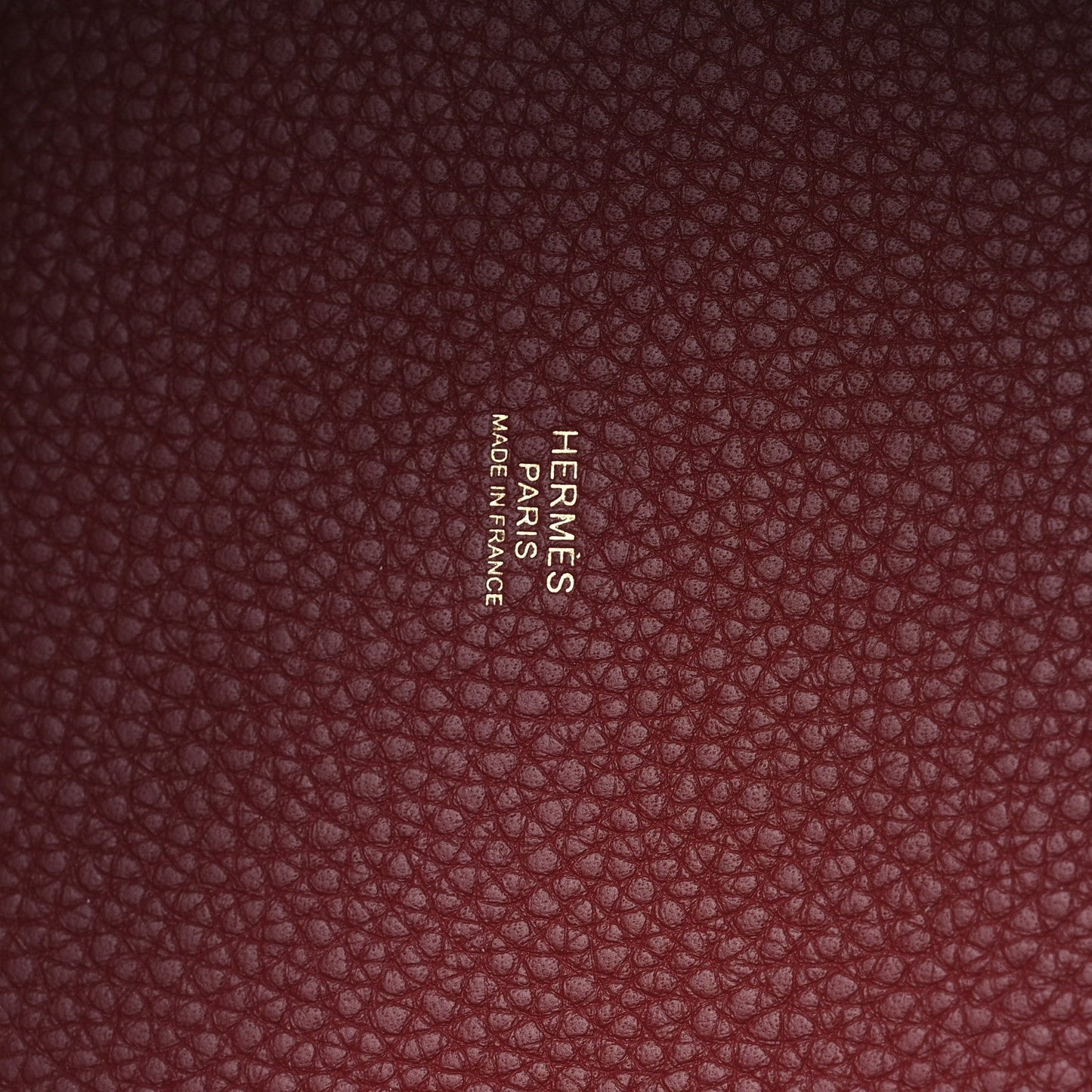 Taurillon Clemence Picotin Lock 18 PM Grained Calfskin Leather Tote Rouge H