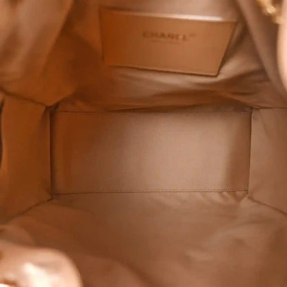 Chanel Caviar Quilted Medium 25 Handbag in Beige Calfskin - NEESTRA