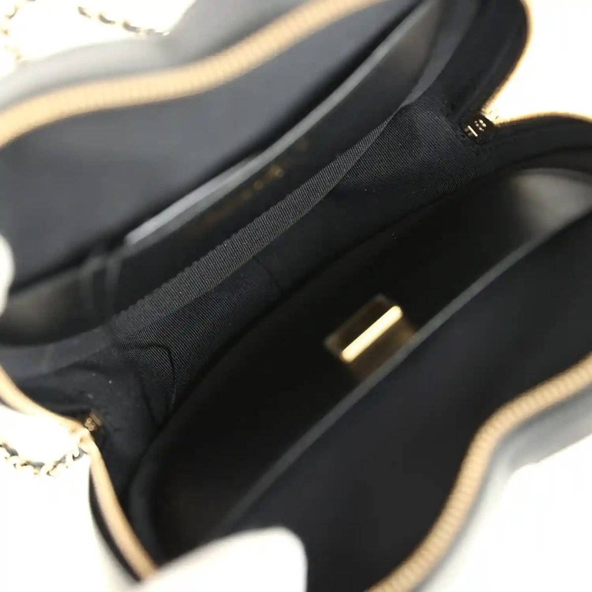 Chanel CC In Love Large Heart Bag in Black Lambskin - NEESTRA