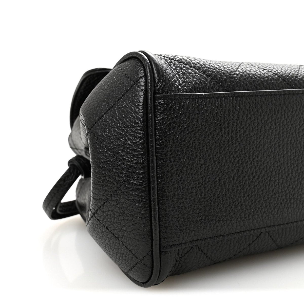 Chanel Grained Calfskin Stitched Urban Essentials Small Shopping Bag Black - NEESTRA