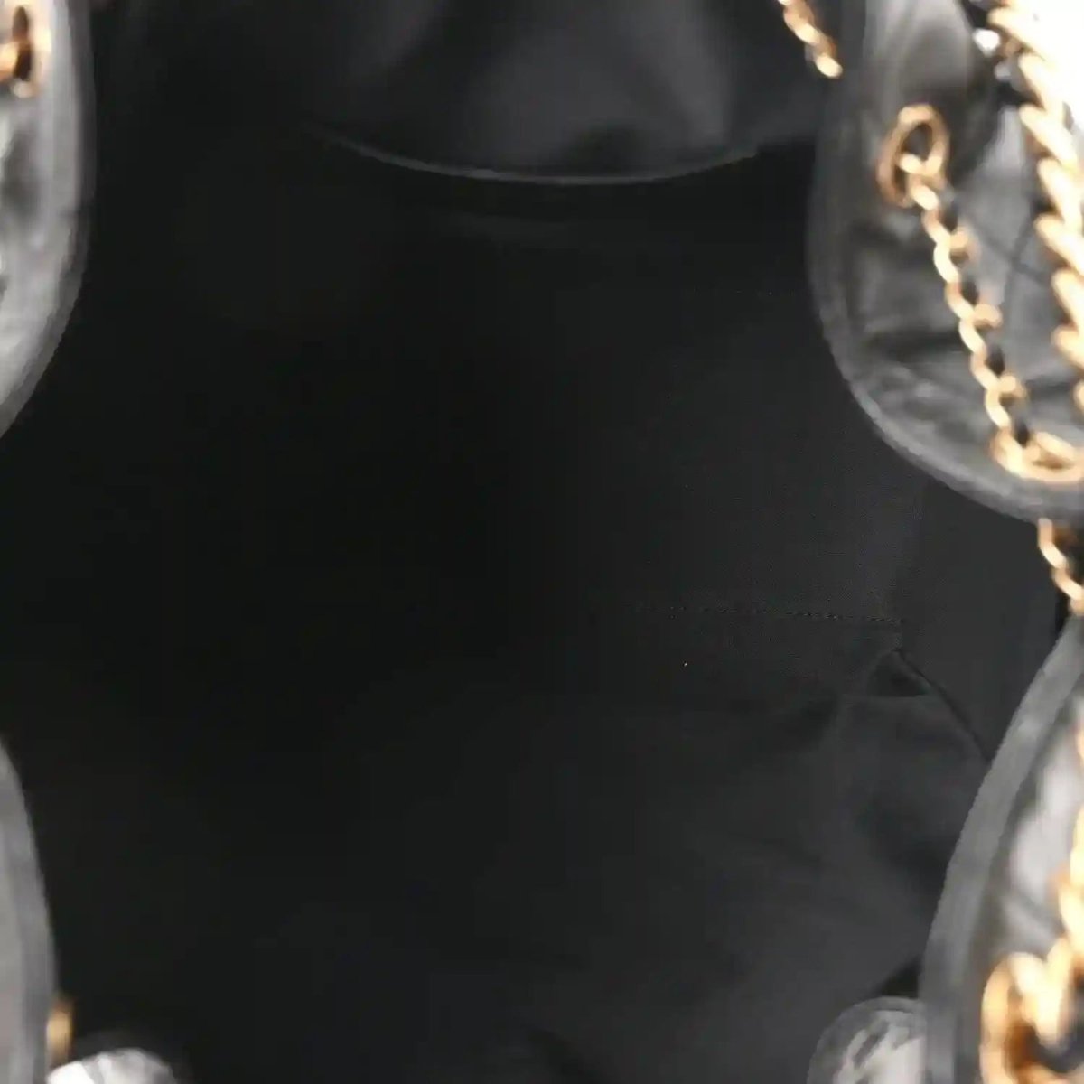 Chanel Medium Caviar Quilted 25 Handbag in Black Calfskin Leather - NEESTRA