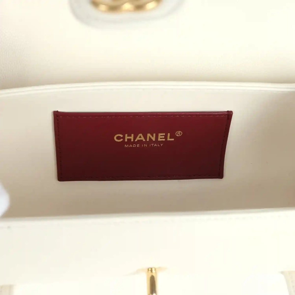 Chanel Preppy Coco Bowling Bag in White Shiny Caviar Leather - NEESTRA