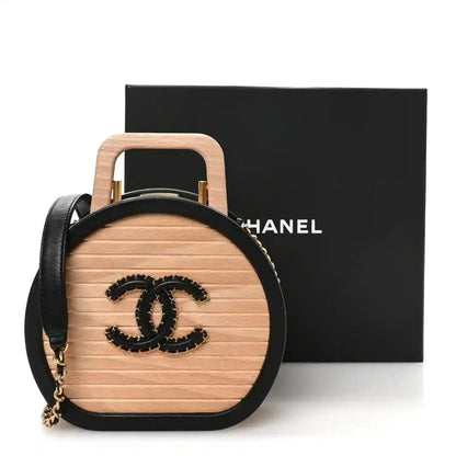 Chanel Round CC Vanity Case in Black Beech Wood Lambskin - NEESTRA