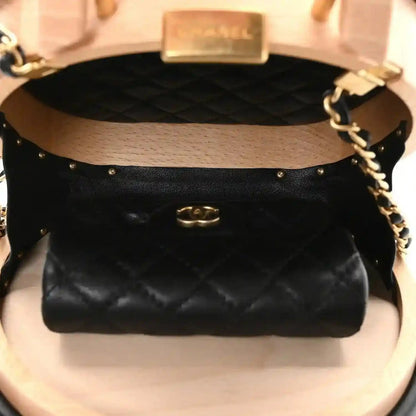 Chanel Round CC Vanity Case in Black Beech Wood Lambskin - NEESTRA