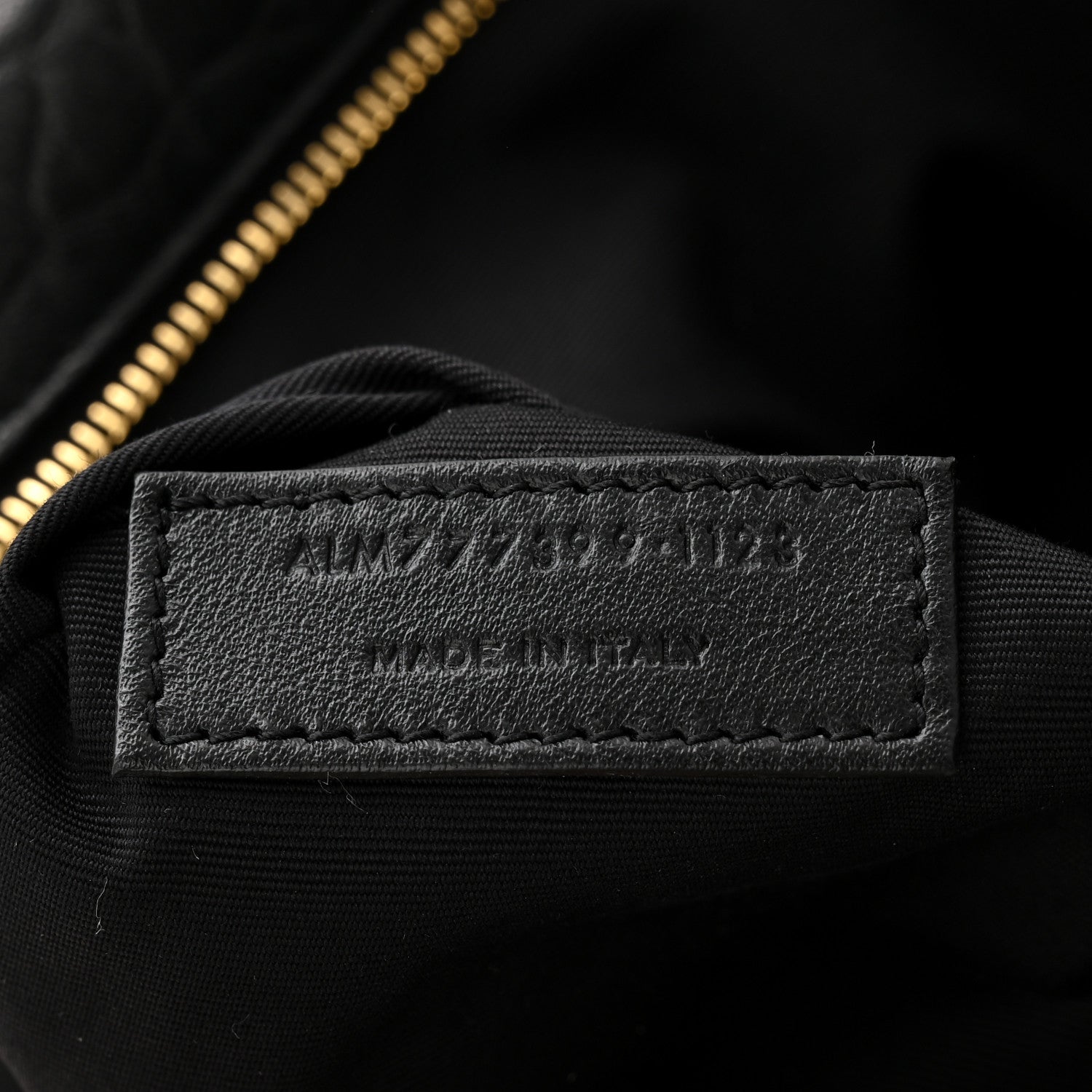 Saint Laurent Grained Lambskin Large Calypso Black