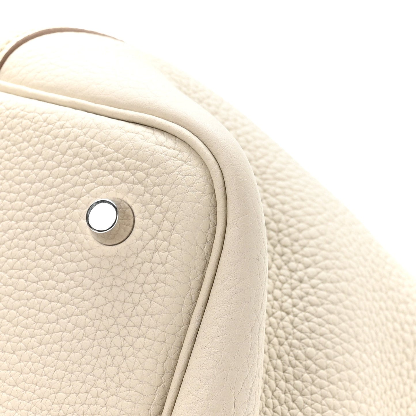 Taurillon Clemence Picotin Lock 22mm Tote Beton Ivory