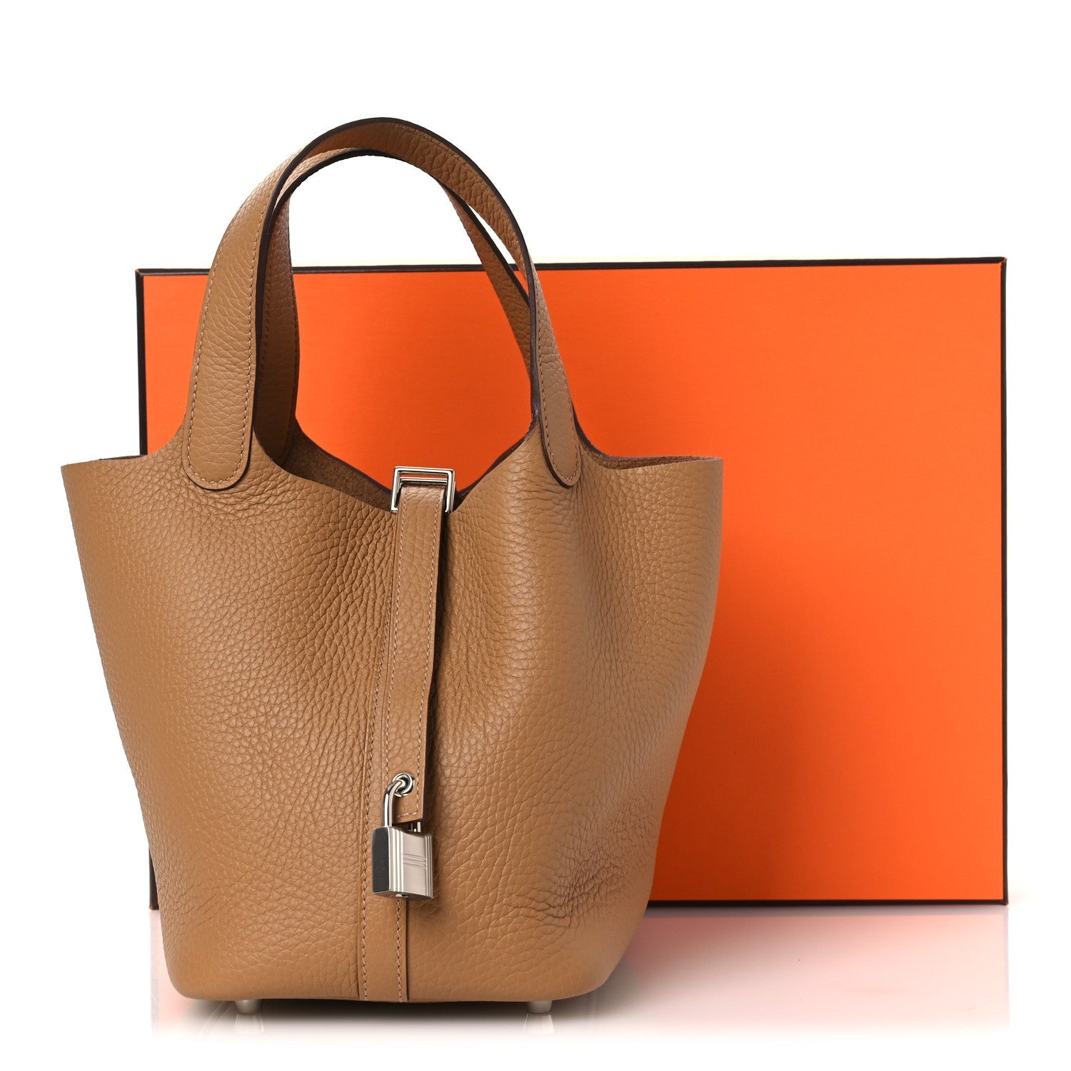 Picotin Lock 18 PM Bucket Bag Textured Calfskin Leather Biscuit