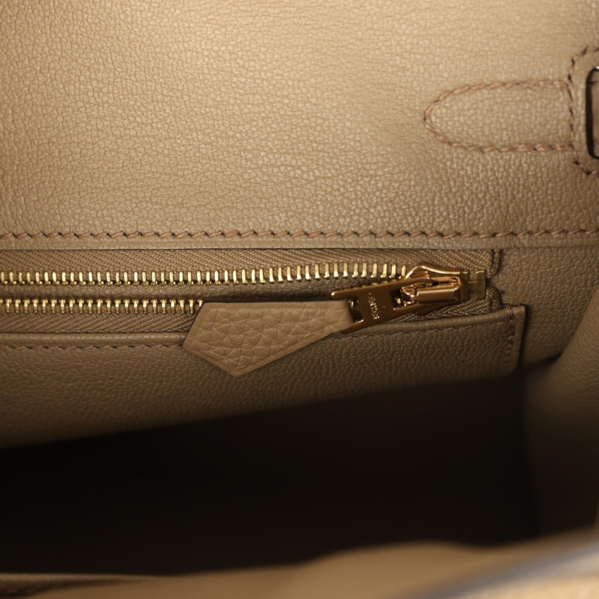 Hermes Birkin 25 Handbag Togo Leather Beige Marfa Gold Hardware - NEESTRA
