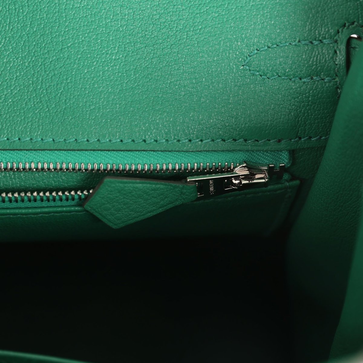 Hermes Birkin 25 Vert Vertigo Togo Leather Palladium Hardware - NEESTRA