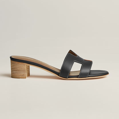 Hermès Oasis Sandal in Suede Goatskin & Mesh