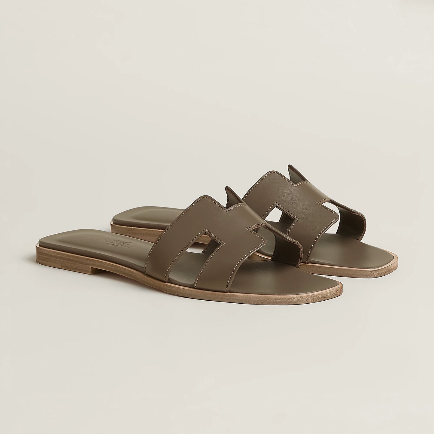 Hermès Oran Sandal in Box Calfskin Leather