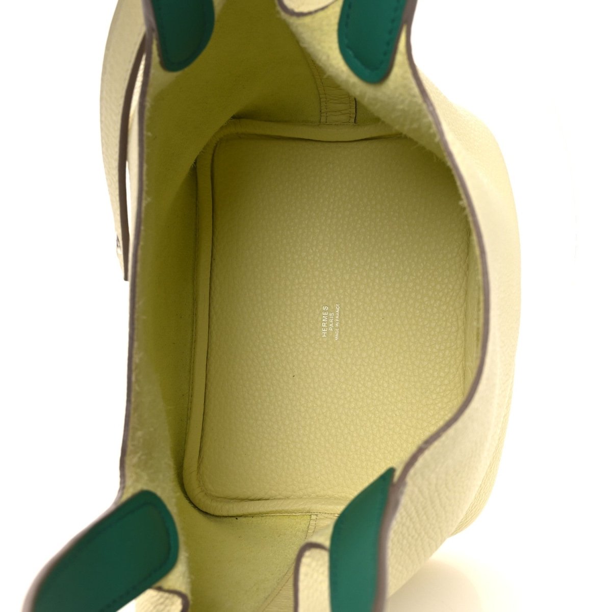 Picotin Lock 18 PM Handbag Two-Tone Calfskin Leather Jaune Milton Vert Vertigo - NEESTRA