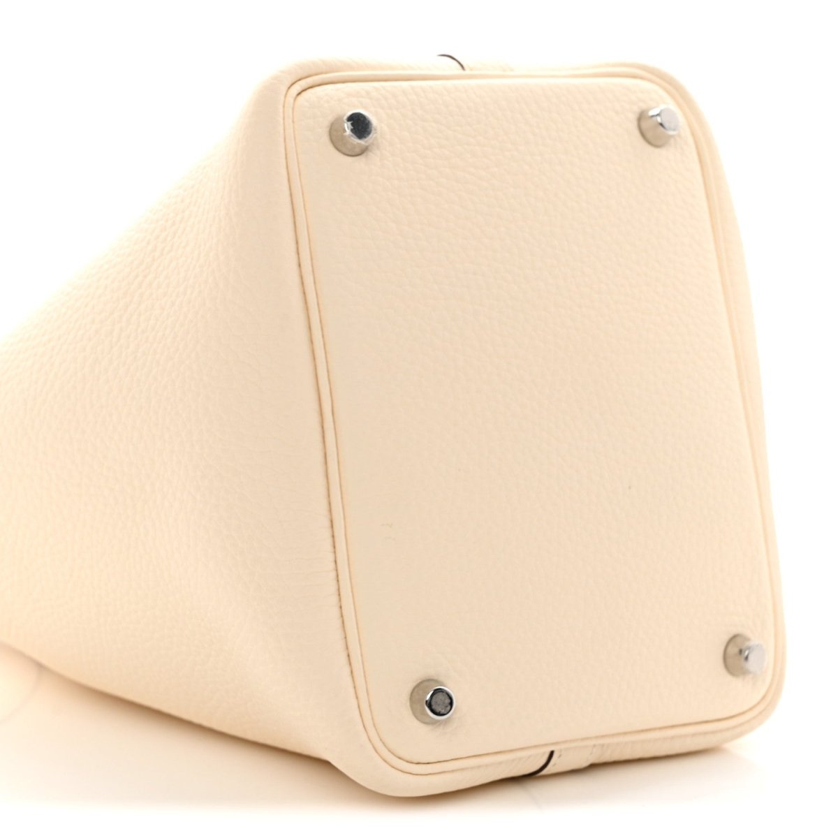 Picotin Lock 18 PM Taurillon Clemence Leather Handbag Nata - NEESTRA