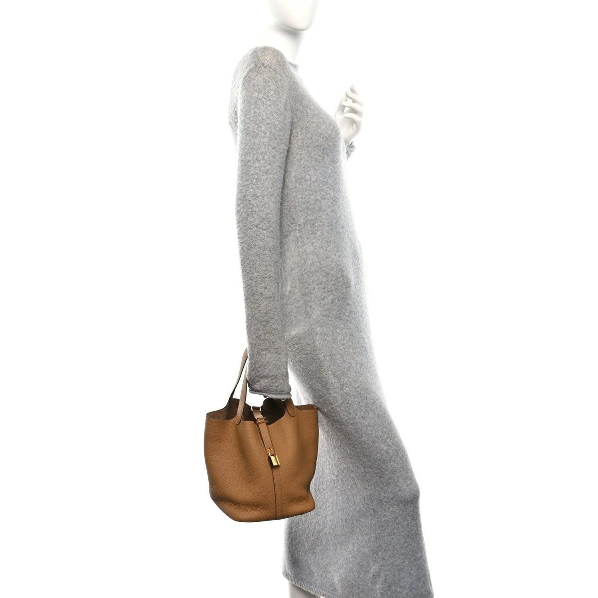 Picotin Lock 22 MM Tote Bag Taurillon Clemence Leather Biscuit - NEESTRA