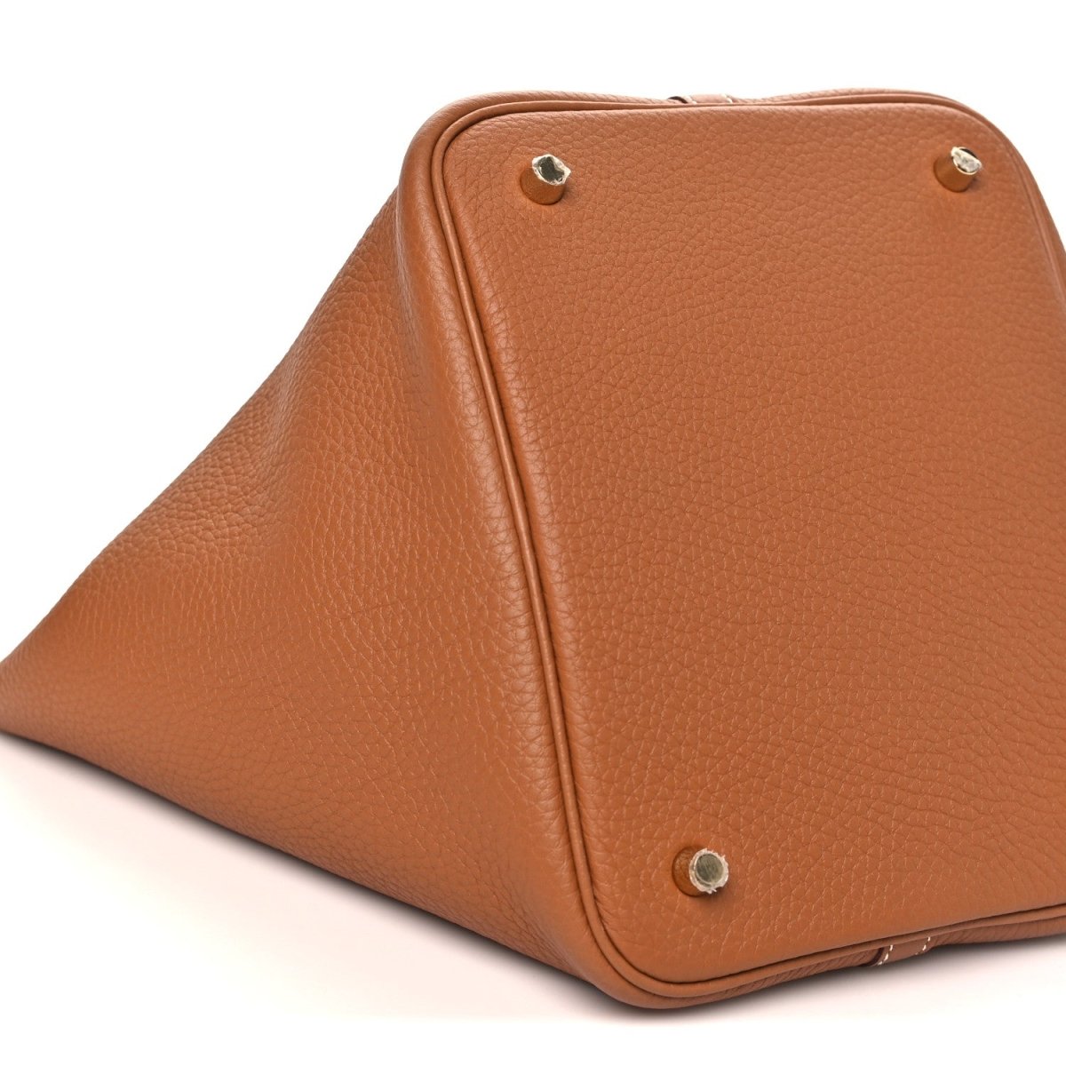 Taurillon Clemence Picotin Lock 22 Mm Gold Tote - NEESTRA