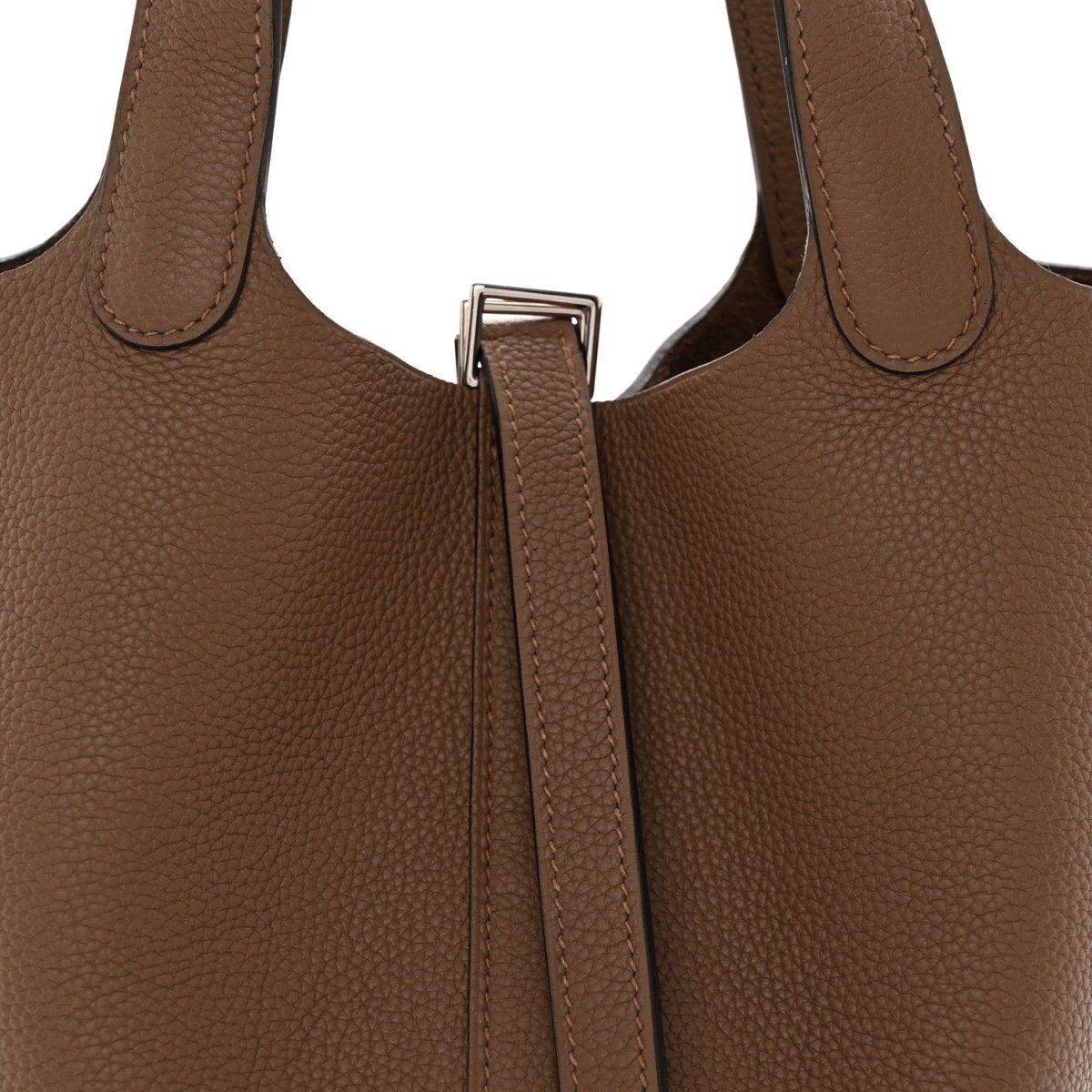 Taurillon Maurice Picotin Lock 18 PM Bucket Bag Beige - NEESTRA